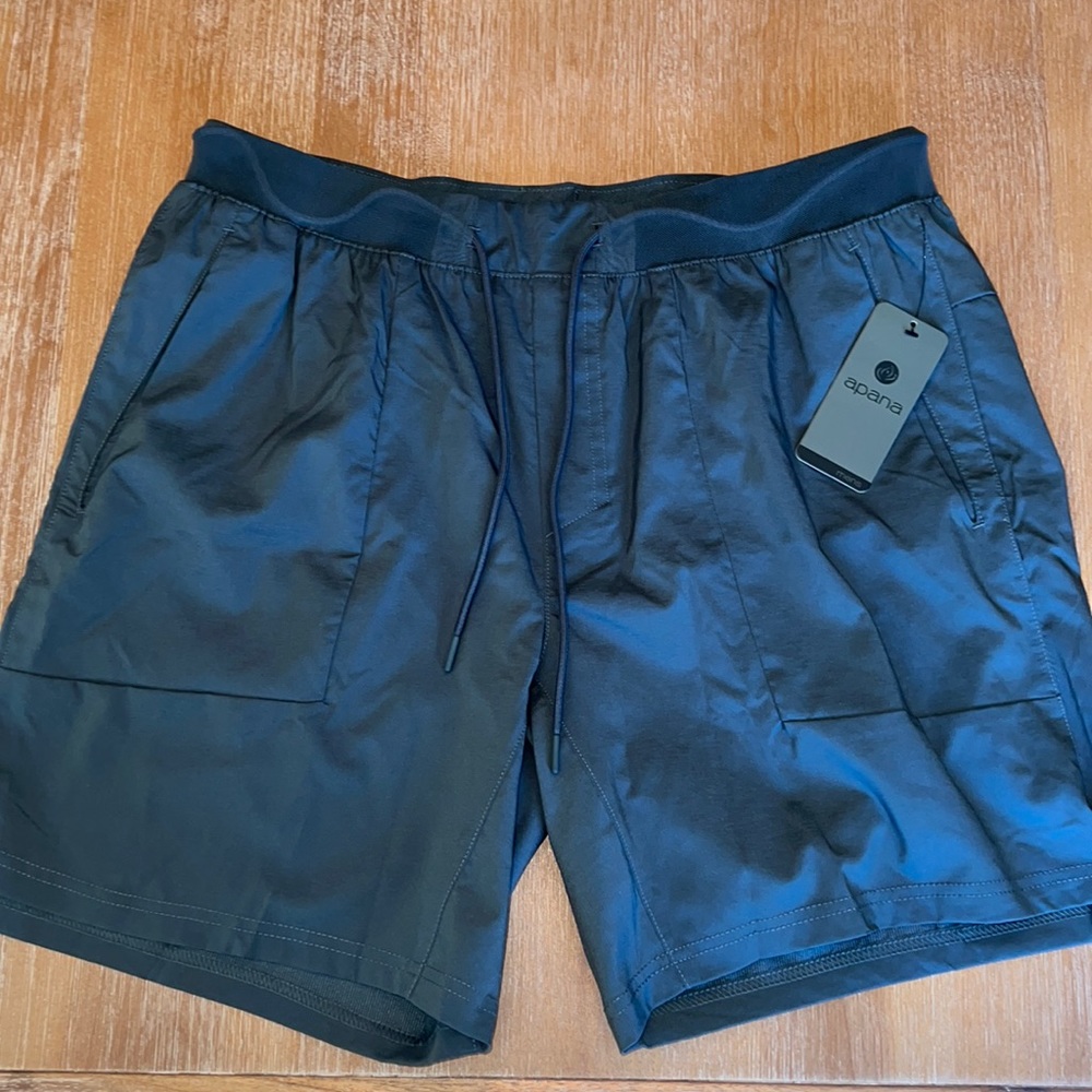 Apana shorts. NWT. Size L